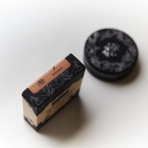 KVD Lock-It Powder Foundation "Medium 54"